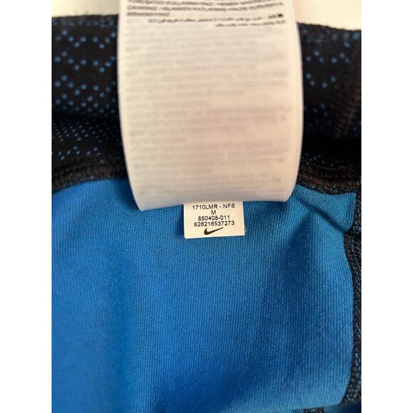 Bundle of Nike Women's Dri-FIT Capri Leggings Size Medium - Picture 8 of 16